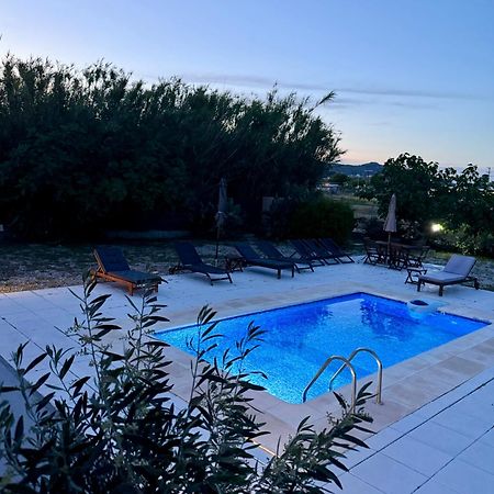 Summer Breeze Villa Afandou Exterior foto